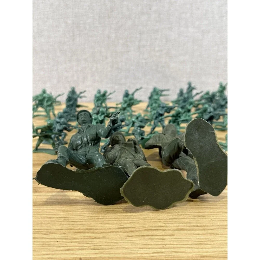 Vintage Plastic Green Army Men Lot - 3 Jumbo 6